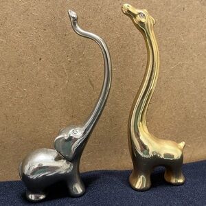 Metal Giraffe & Elephant with Rhinestone Eyes Figurine Ring Jewelry Holder